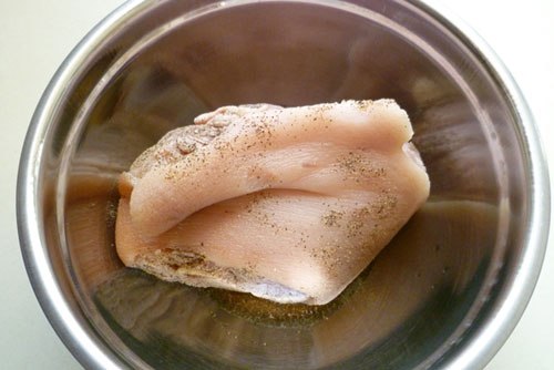 Cách nấu thịt chân giò hầm nấm phần 2